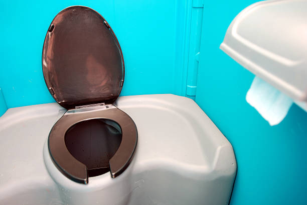 Best Porta potty delivery and setup  in Bayard, NE